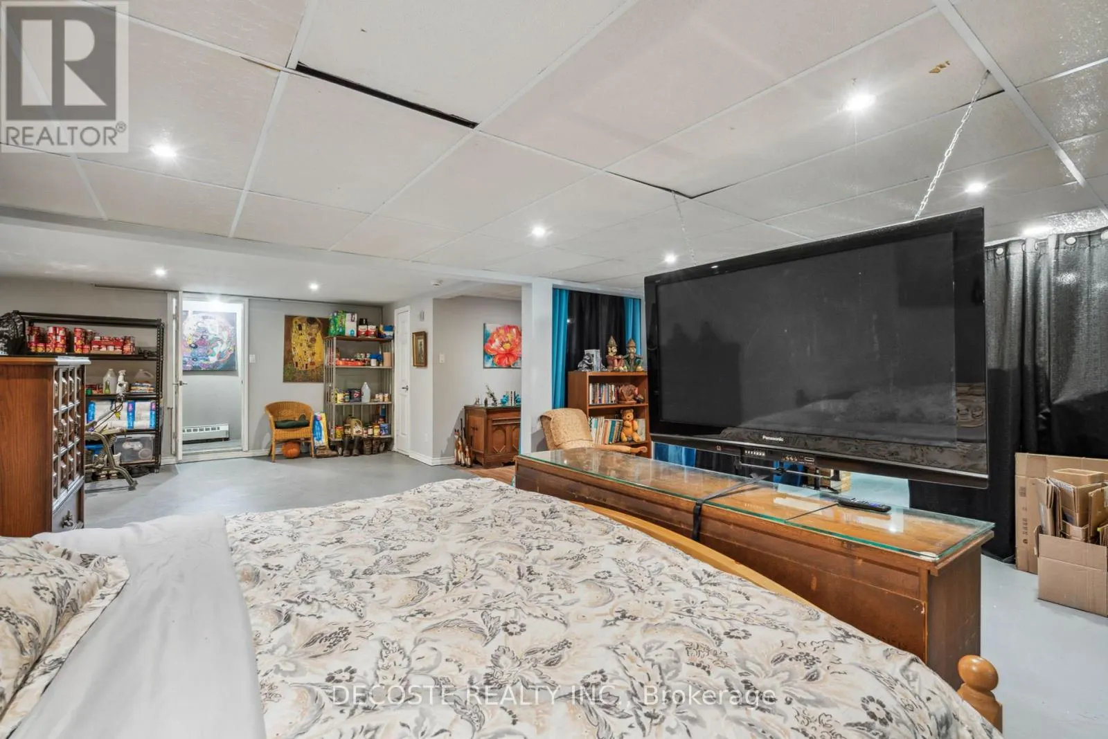 114 ST GEORGE STREET W