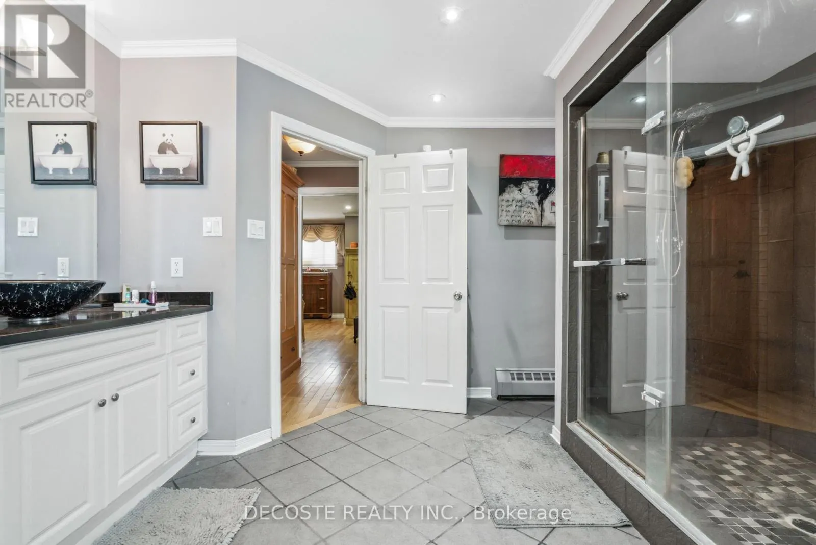 114 ST GEORGE STREET W