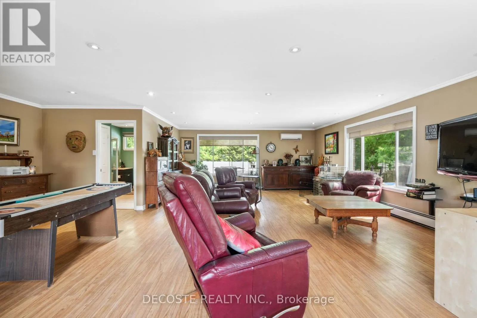 114 ST GEORGE STREET W