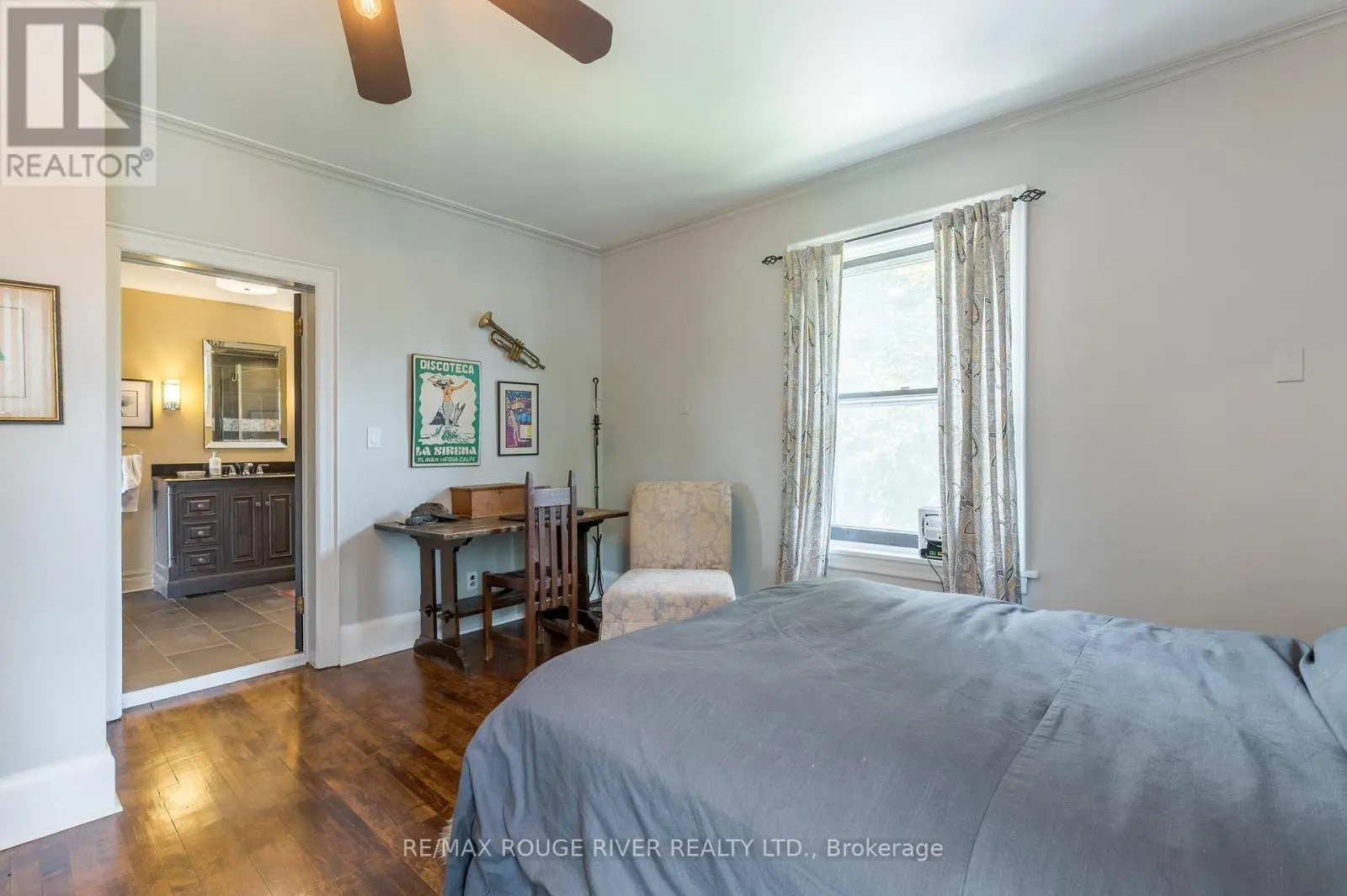230 KING STREET W