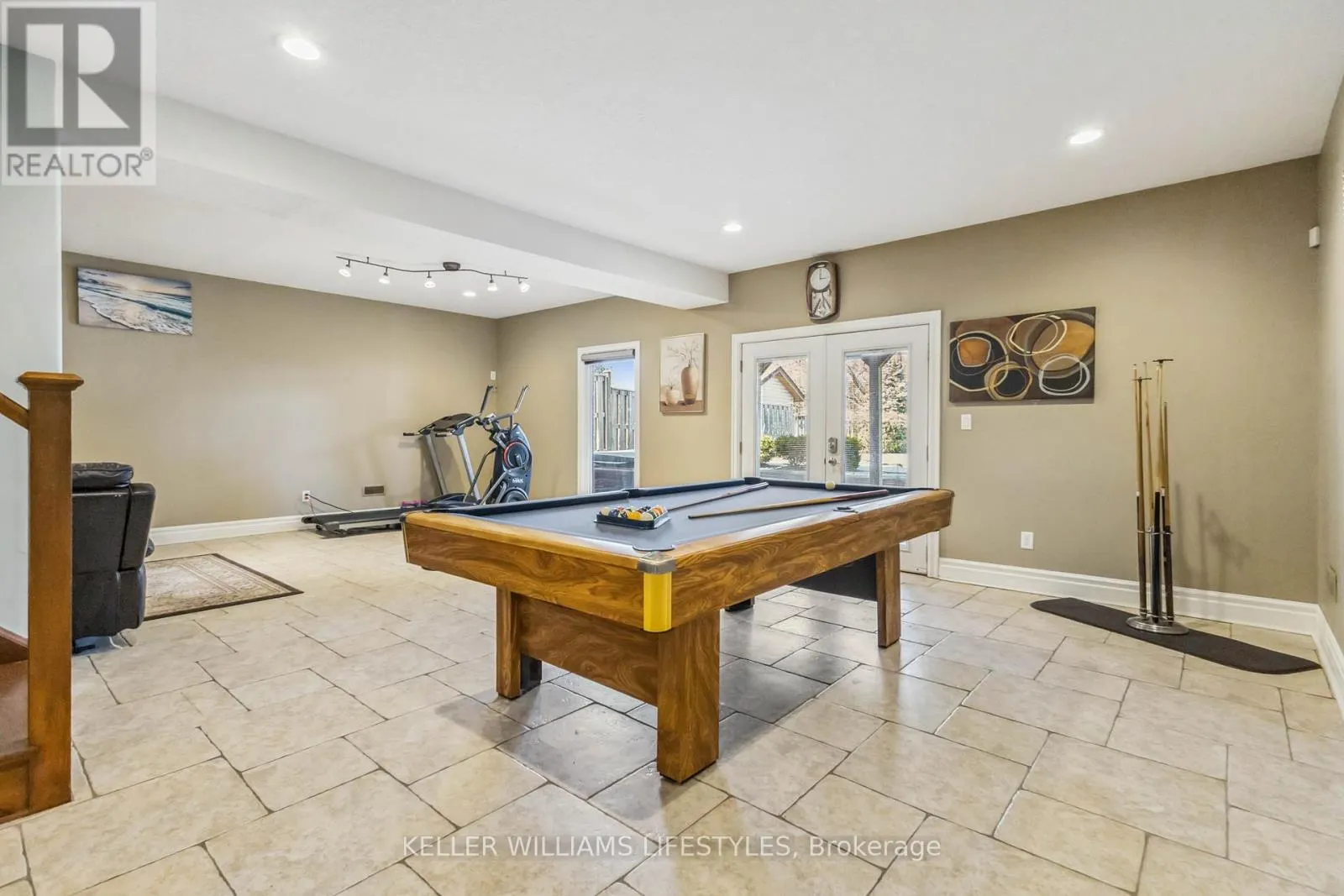 1 MCGREGOR COURT