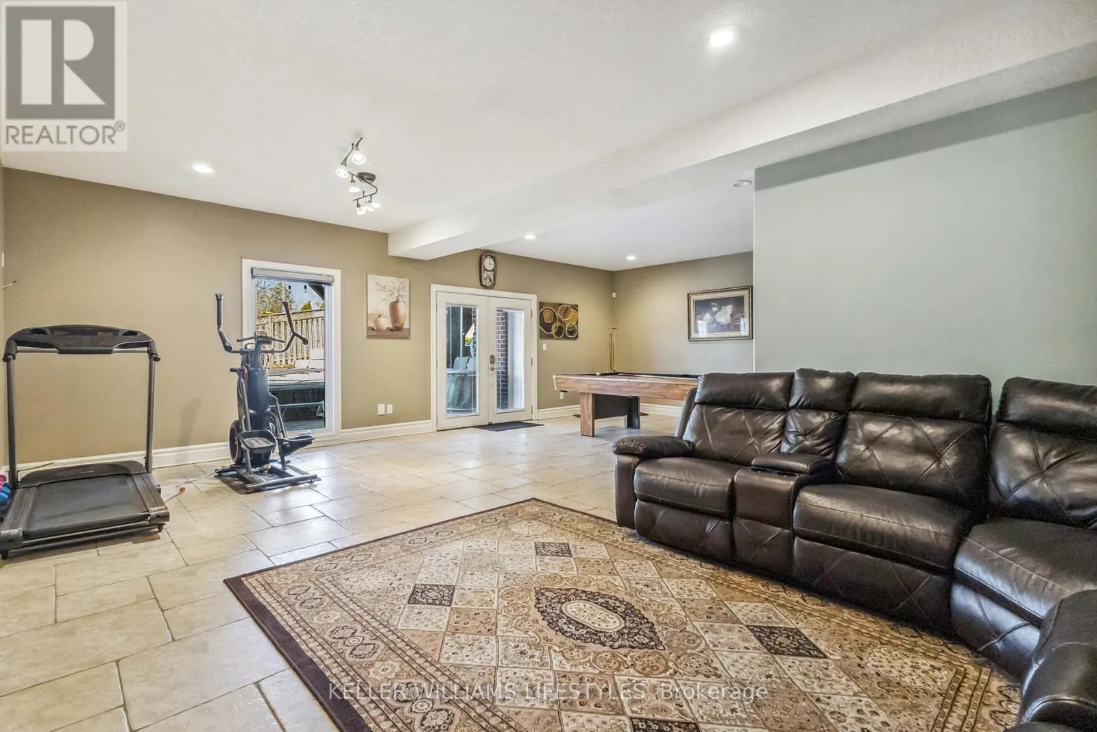 1 MCGREGOR COURT
