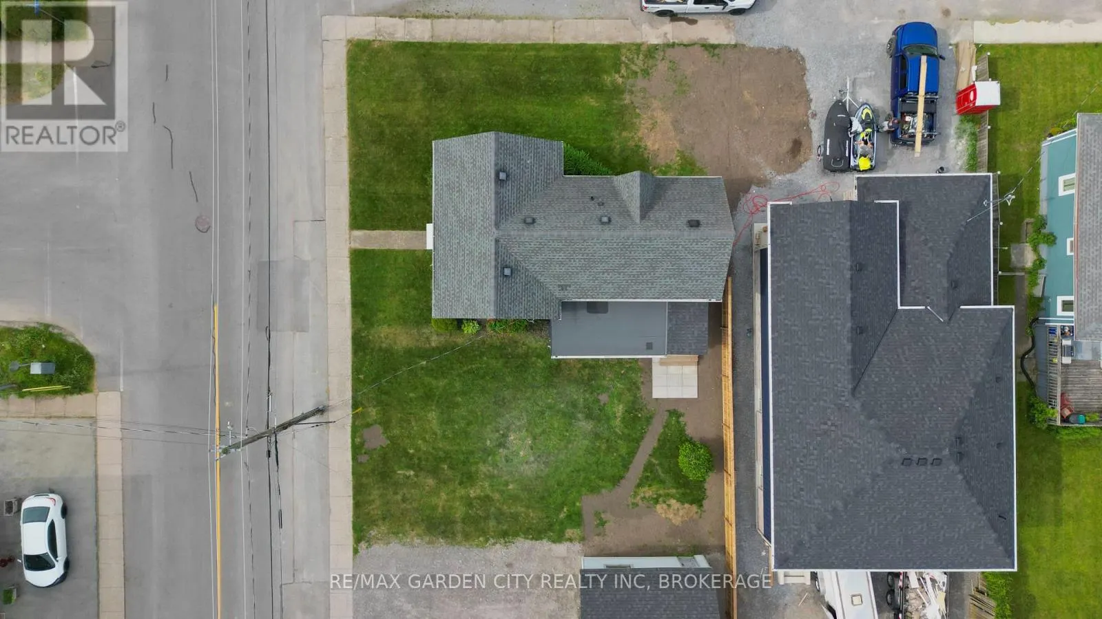 583 FIELDEN AVENUE