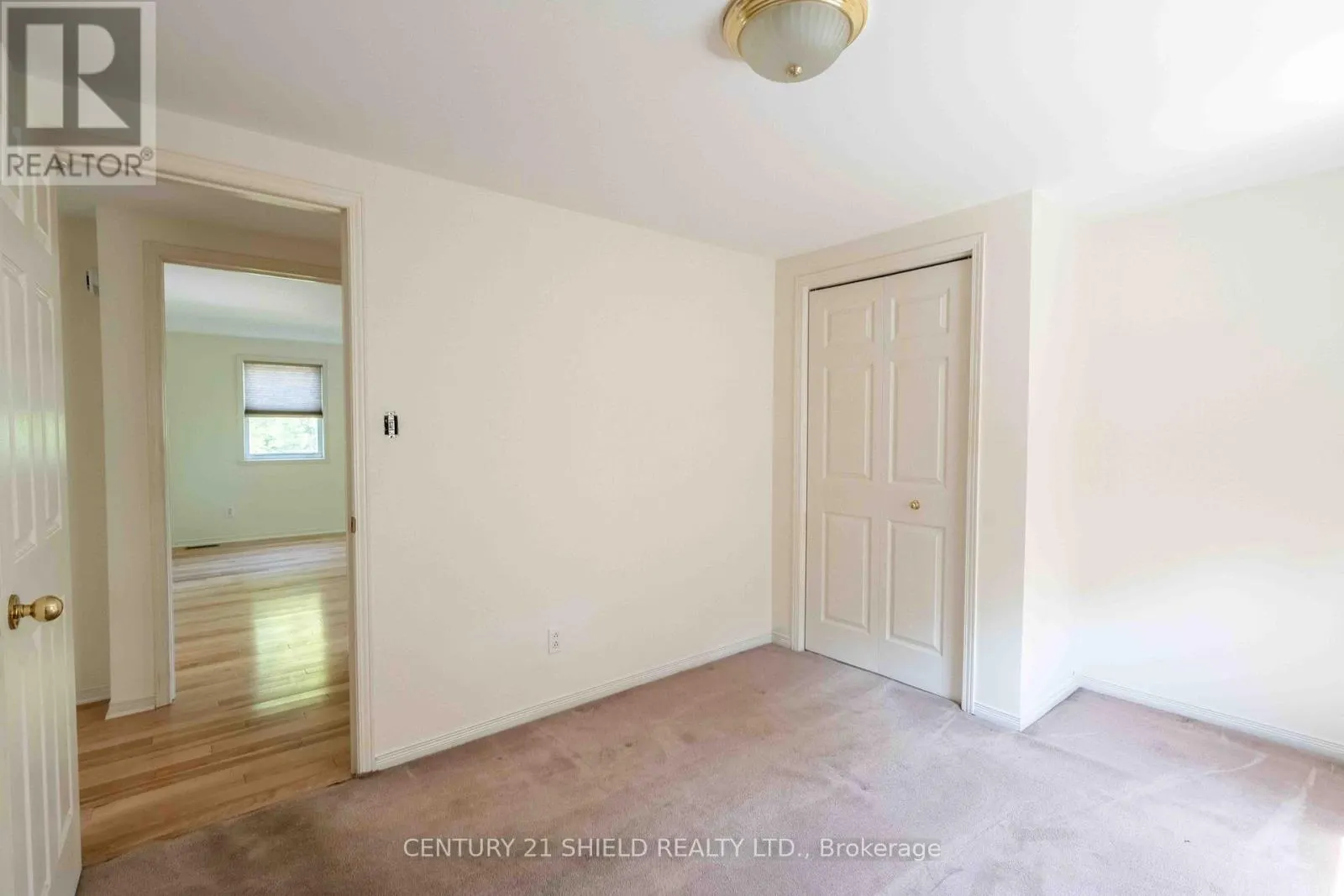 315 ELEVENTH STREET E
