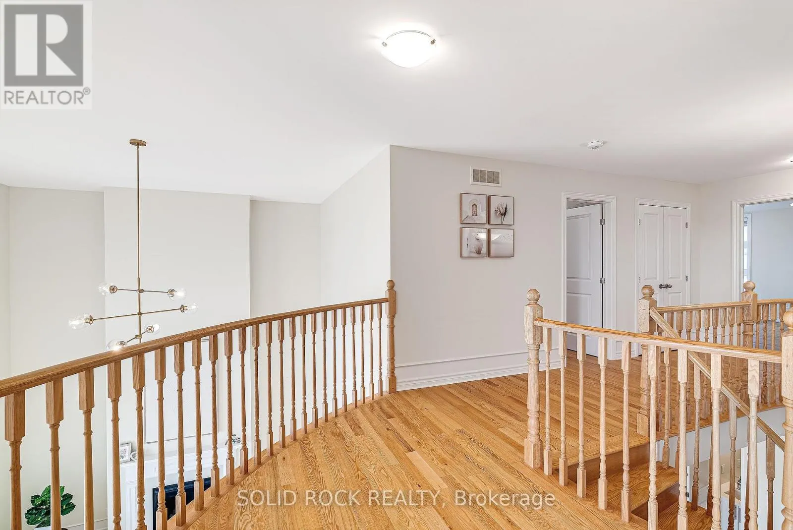 326 MEMORIAL GROVE