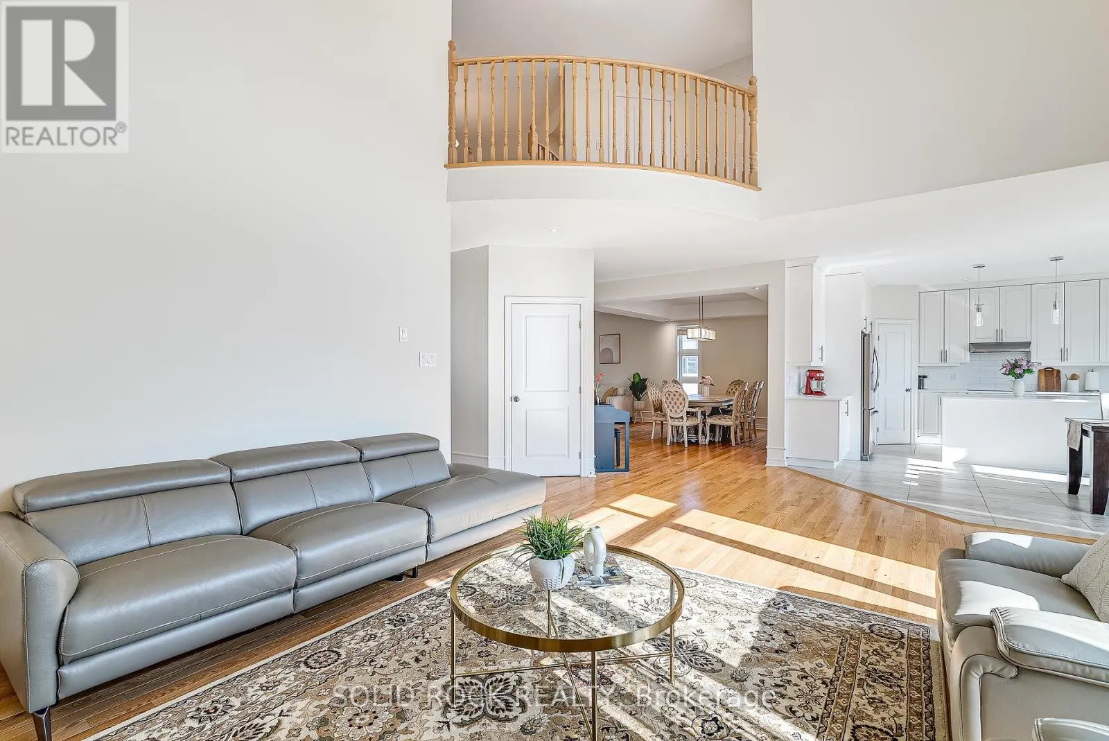 326 MEMORIAL GROVE
