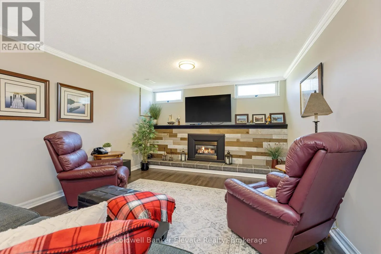 10 GILSTON PARKWAY