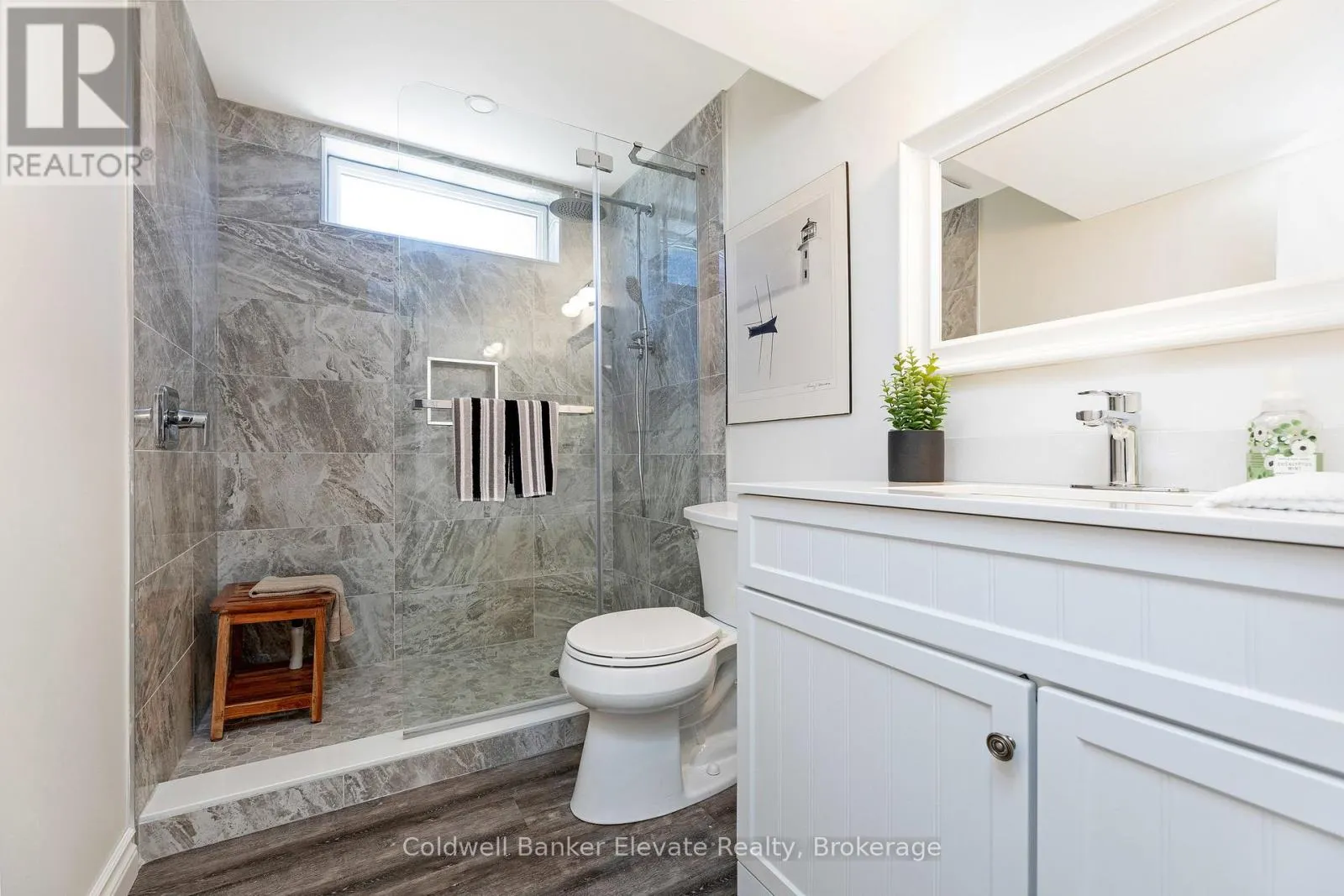 10 GILSTON PARKWAY