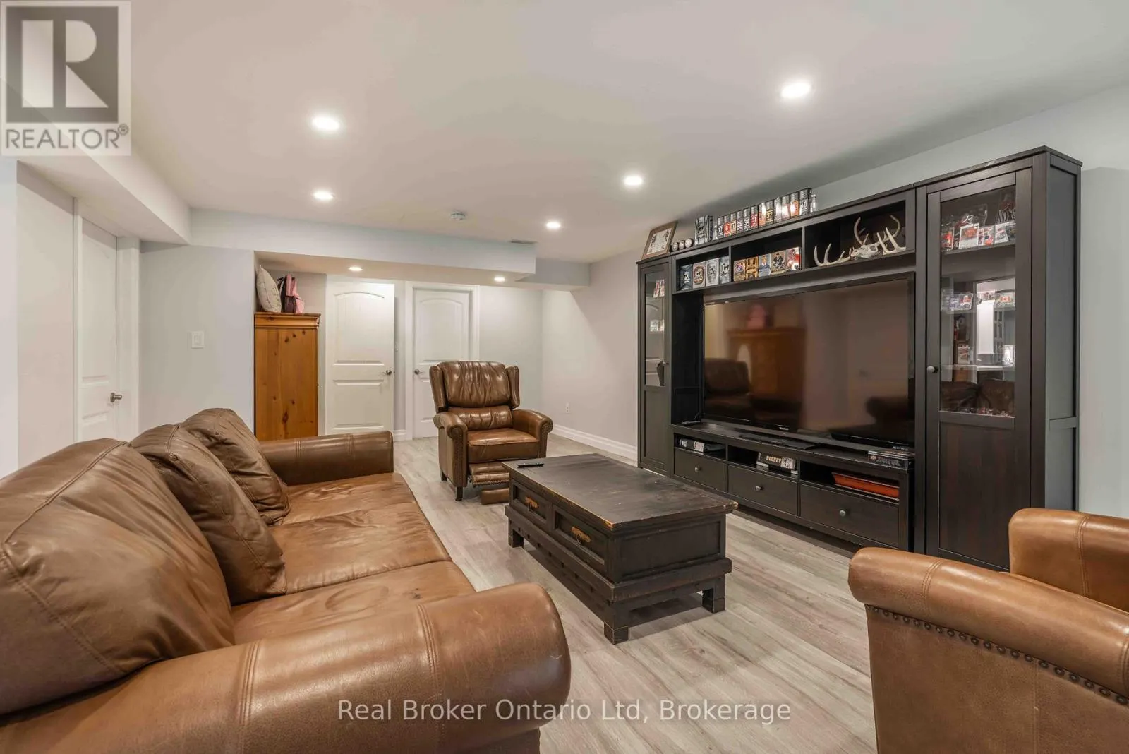 315 TELFORD TRAIL