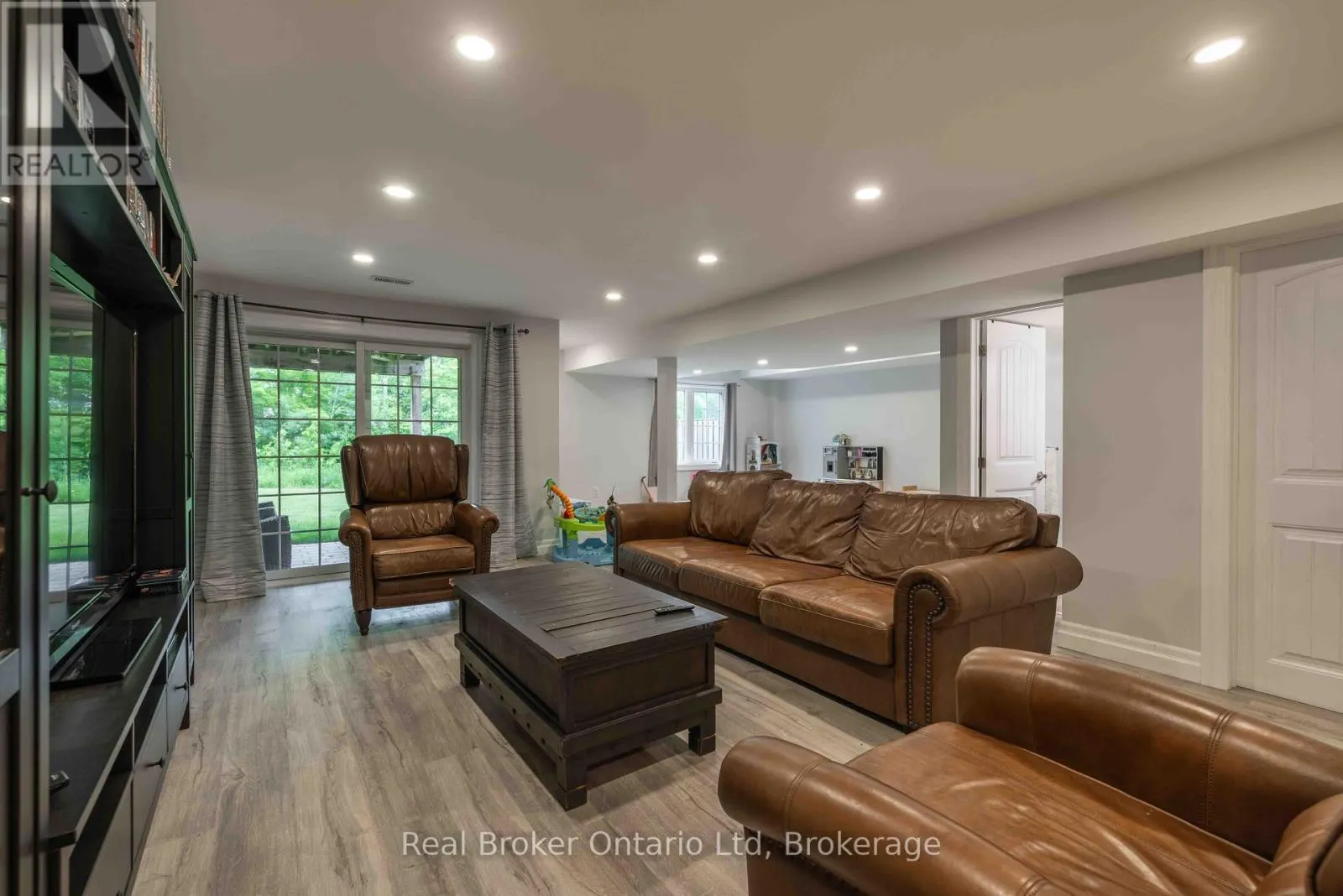 315 TELFORD TRAIL