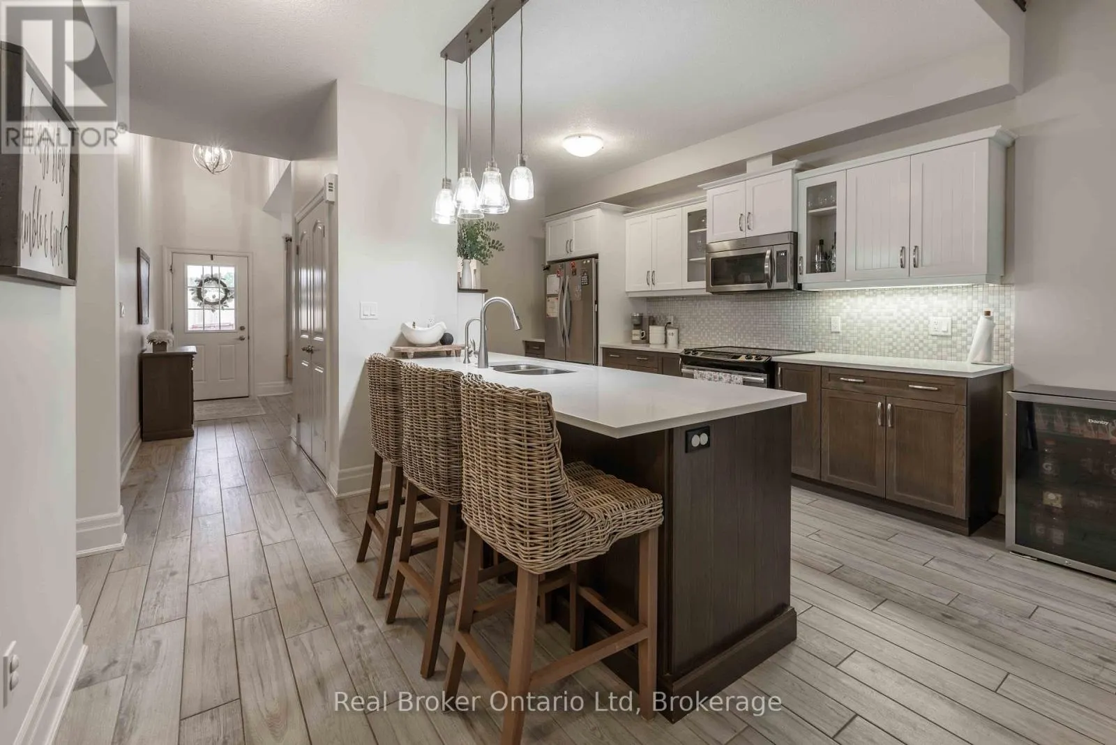315 TELFORD TRAIL