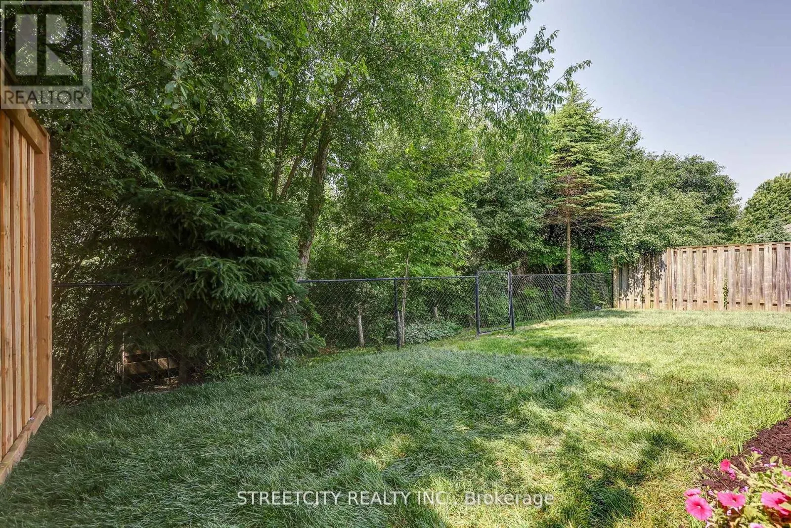 61 MEADOWVALE DRIVE