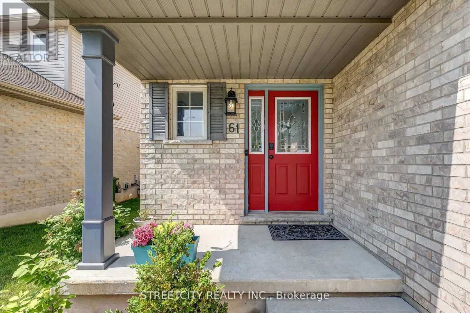 61 MEADOWVALE DRIVE