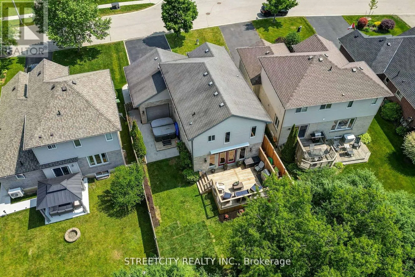 61 MEADOWVALE DRIVE