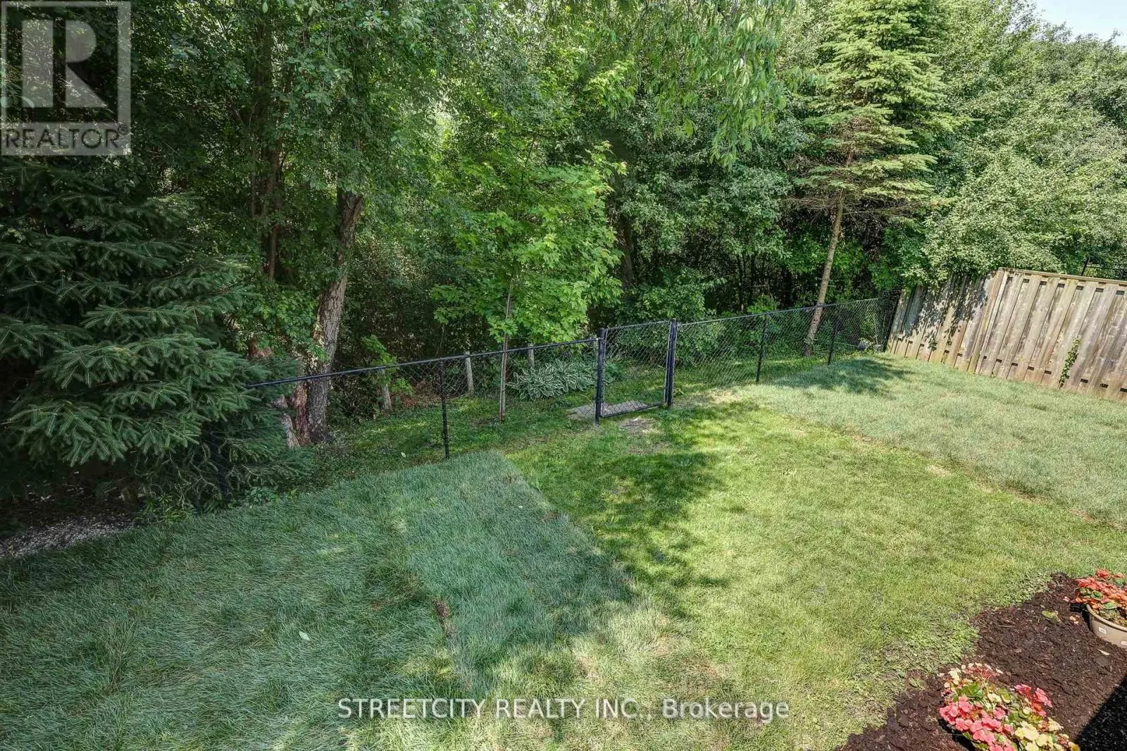61 MEADOWVALE DRIVE