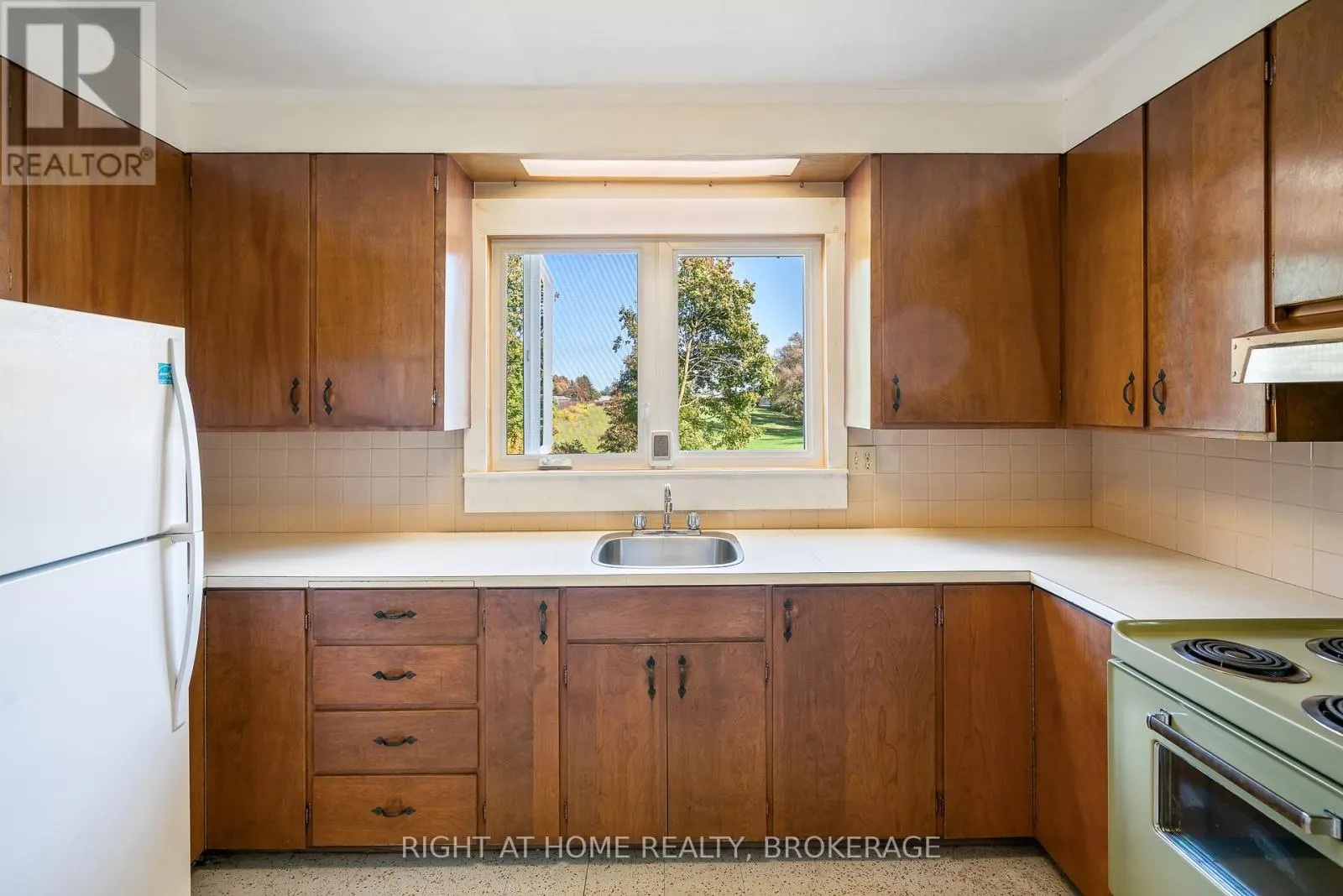 1353 MCNAB ROAD