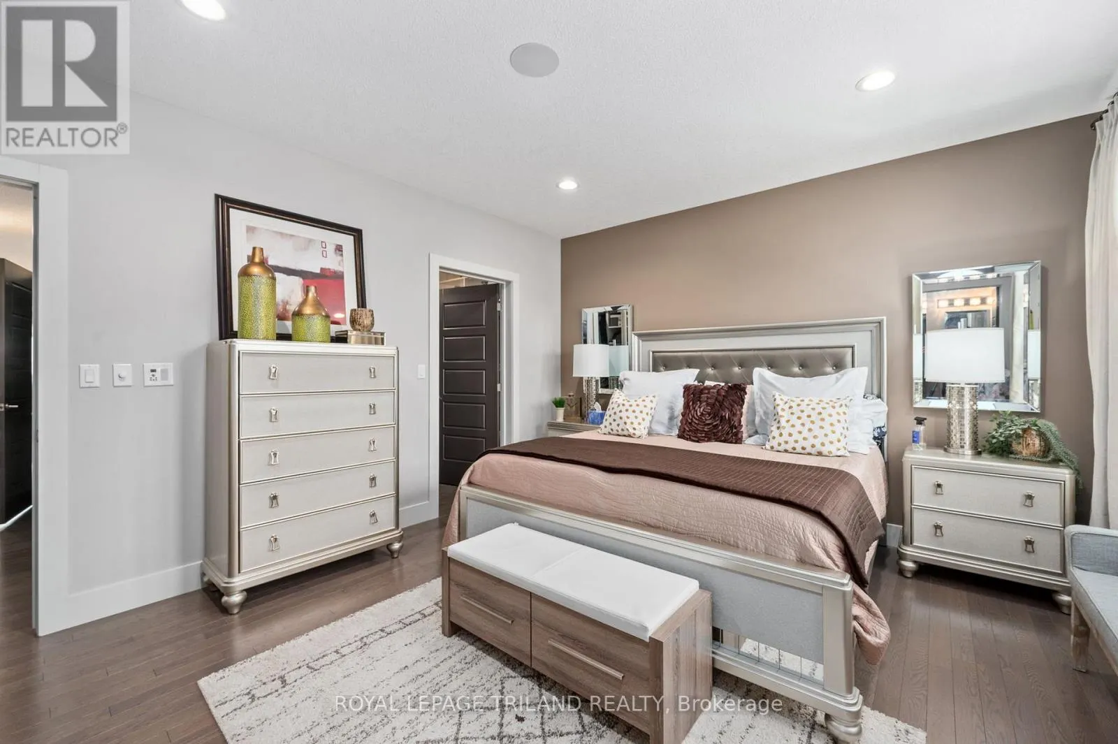 15 - 355 EDITH CAVELL BOULEVARD, #15