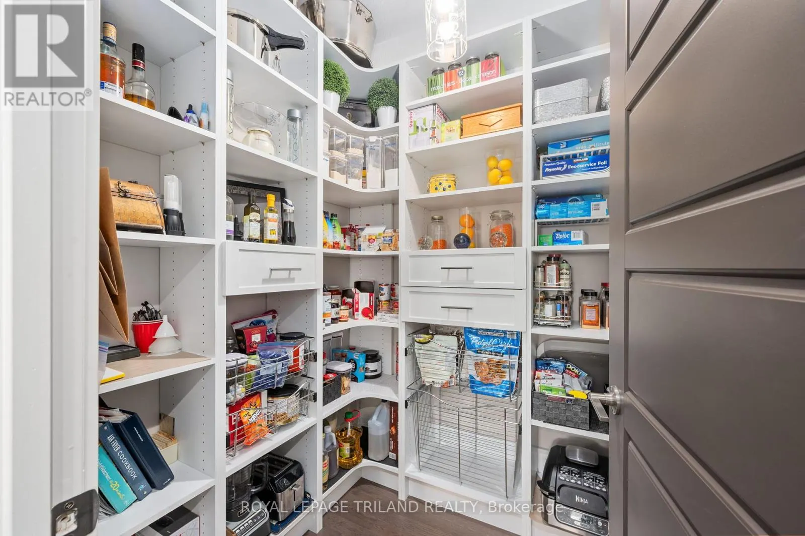 15 - 355 EDITH CAVELL BOULEVARD, #15