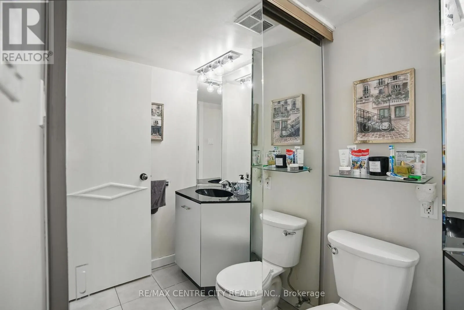 703 - 1255 COMMISSIONERS ROAD W, #703