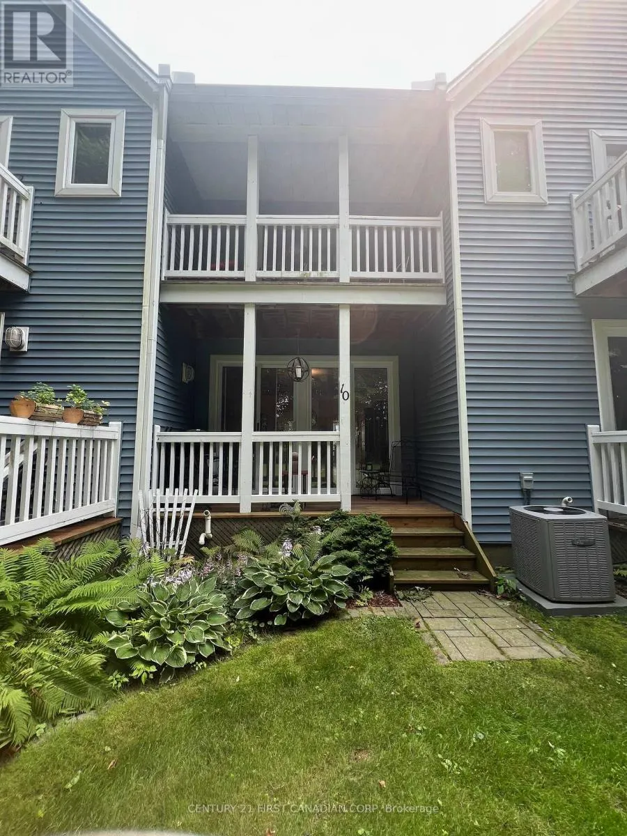 10 - 374 FRONT STREET, #10