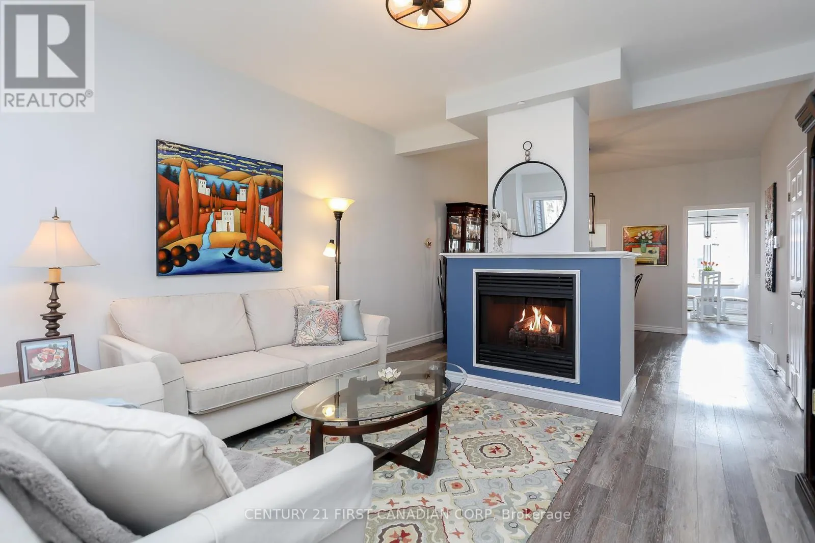 10 - 374 FRONT STREET, #10