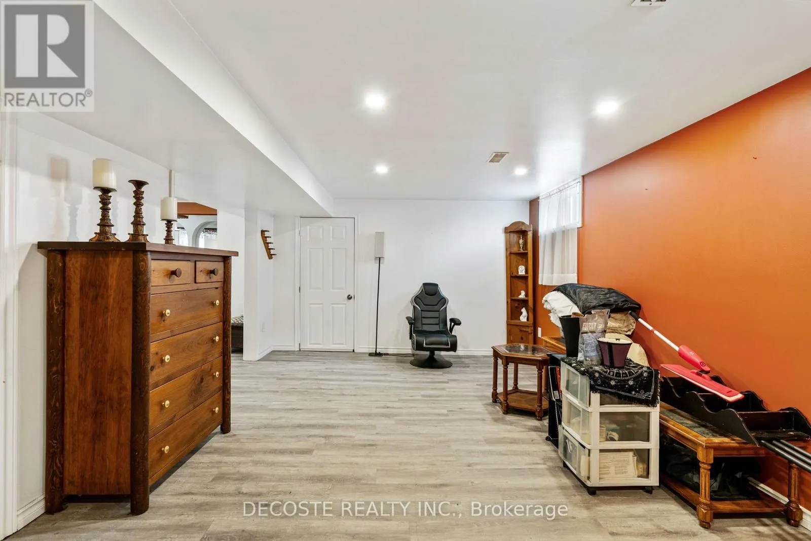 3507 THOMAS STREET