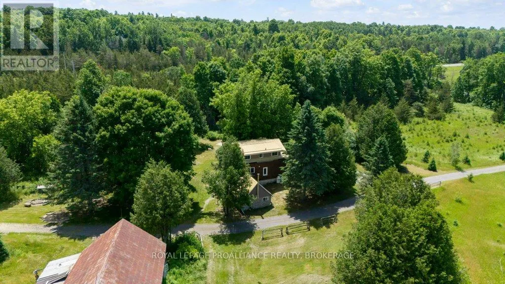 25 CURL ROAD