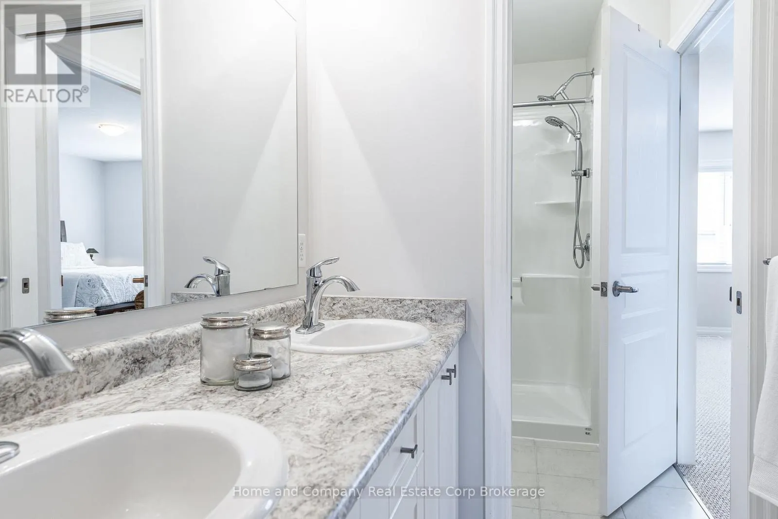 18 - 55 HARRISON STREET, #18