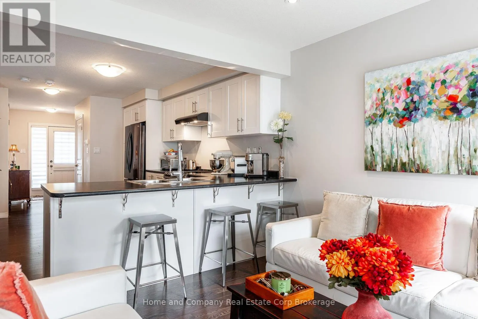 18 - 55 HARRISON STREET, #18