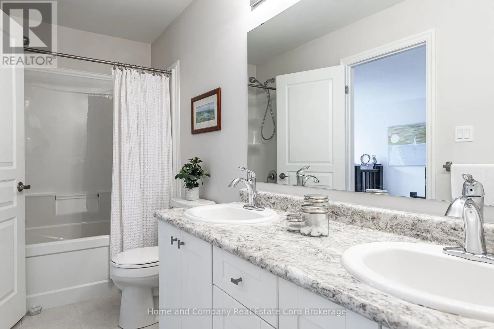 18 - 55 HARRISON STREET, #18