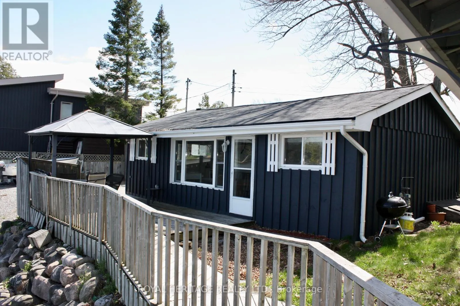 837 FIFE'S BAY MARINA LANE