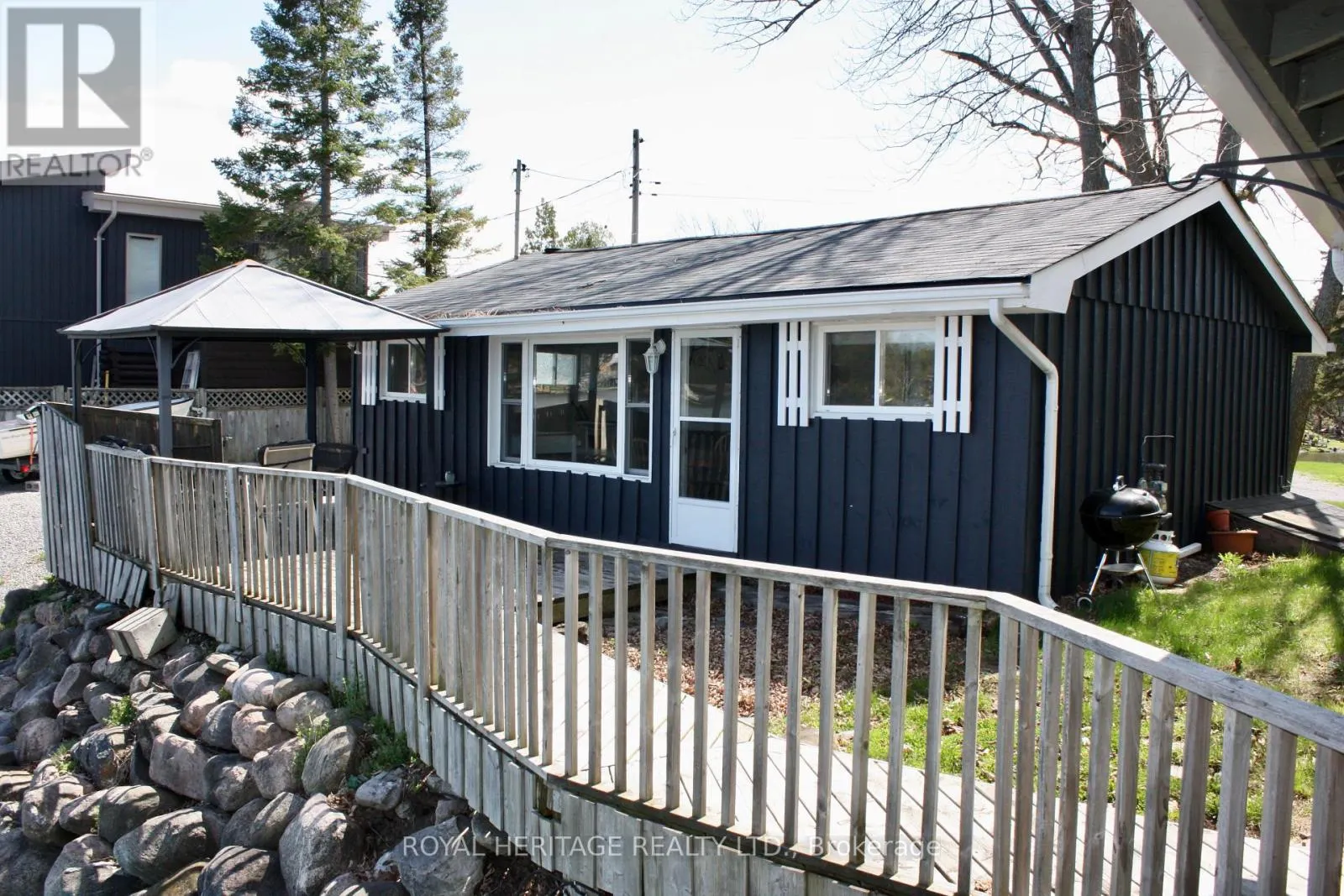 837 FIFE'S BAY MARINA LANE