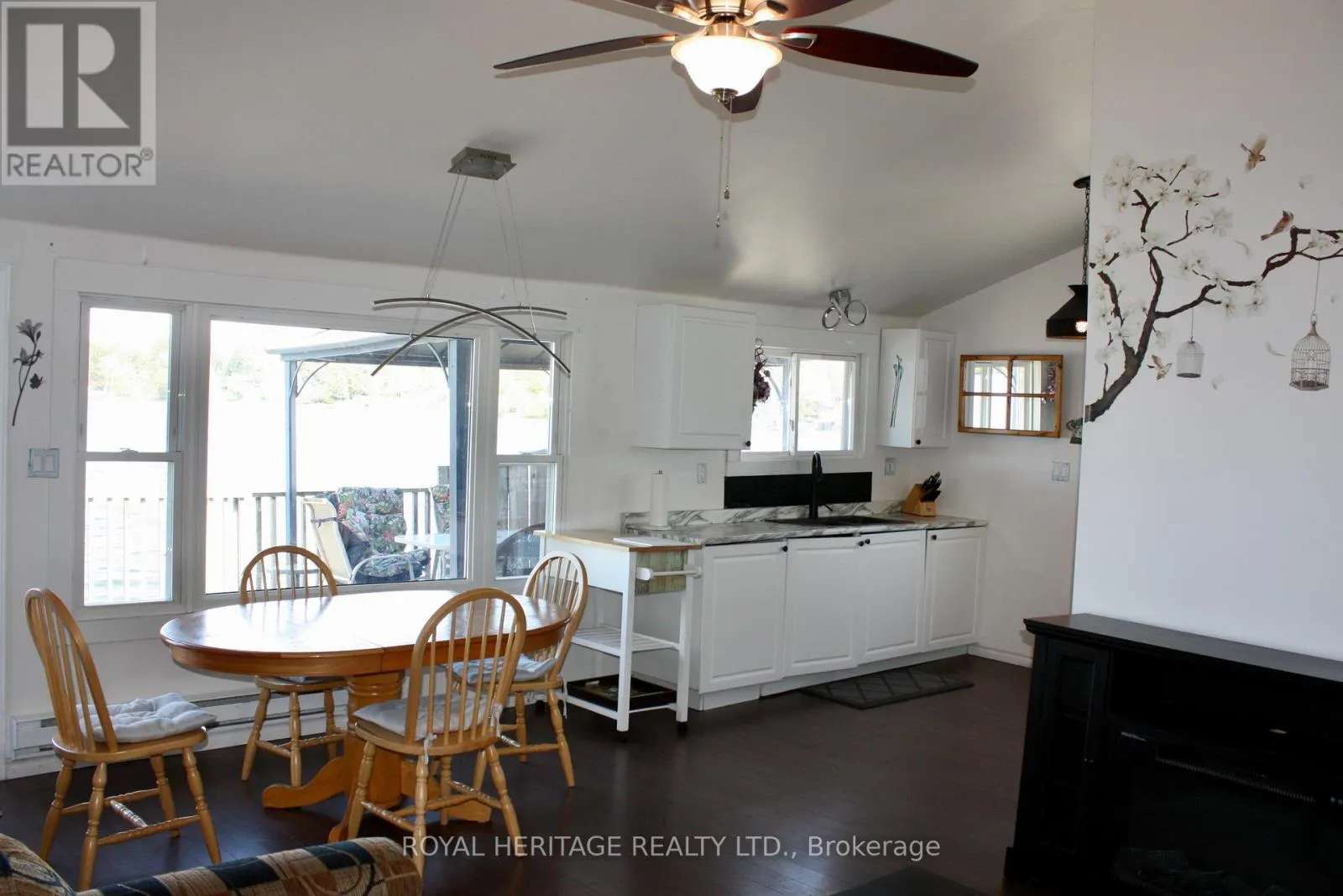 837 FIFE'S BAY MARINA LANE