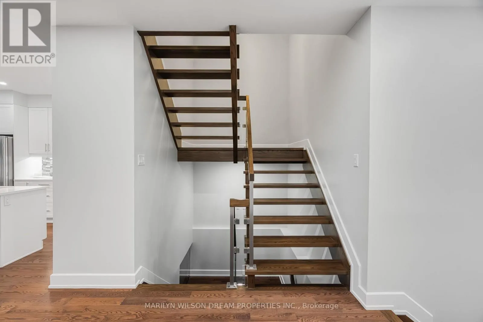38 SUNNYMEDE AVENUE