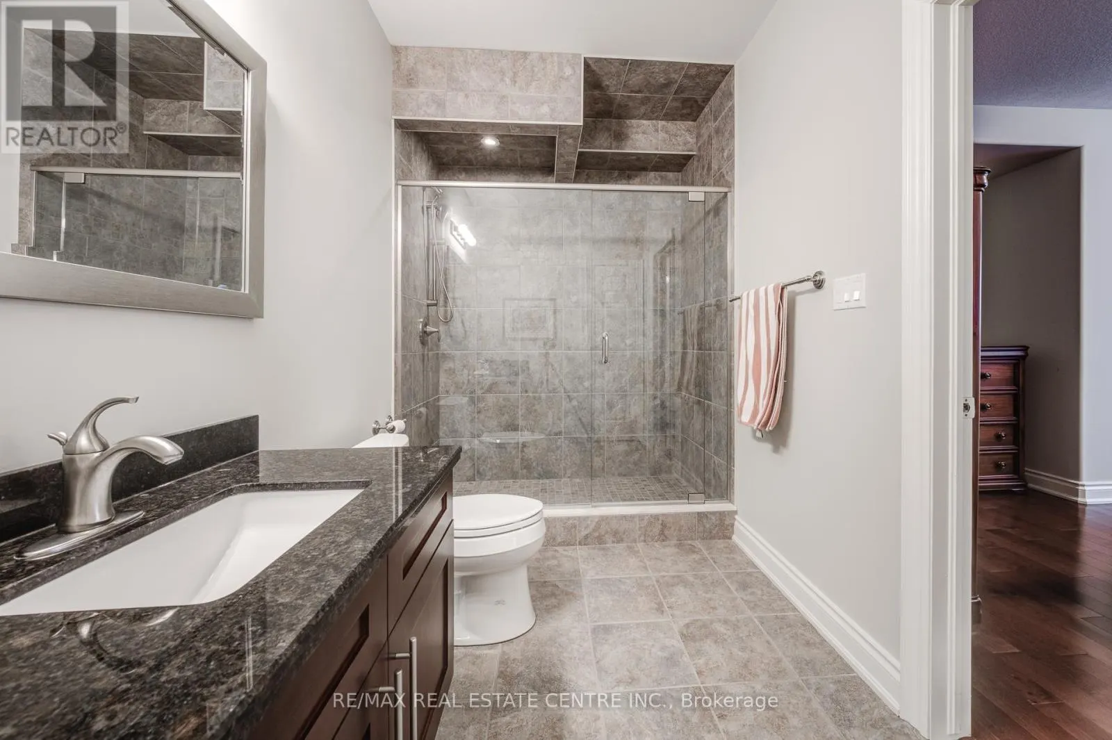 4072 HIGHLAND PARK DRIVE