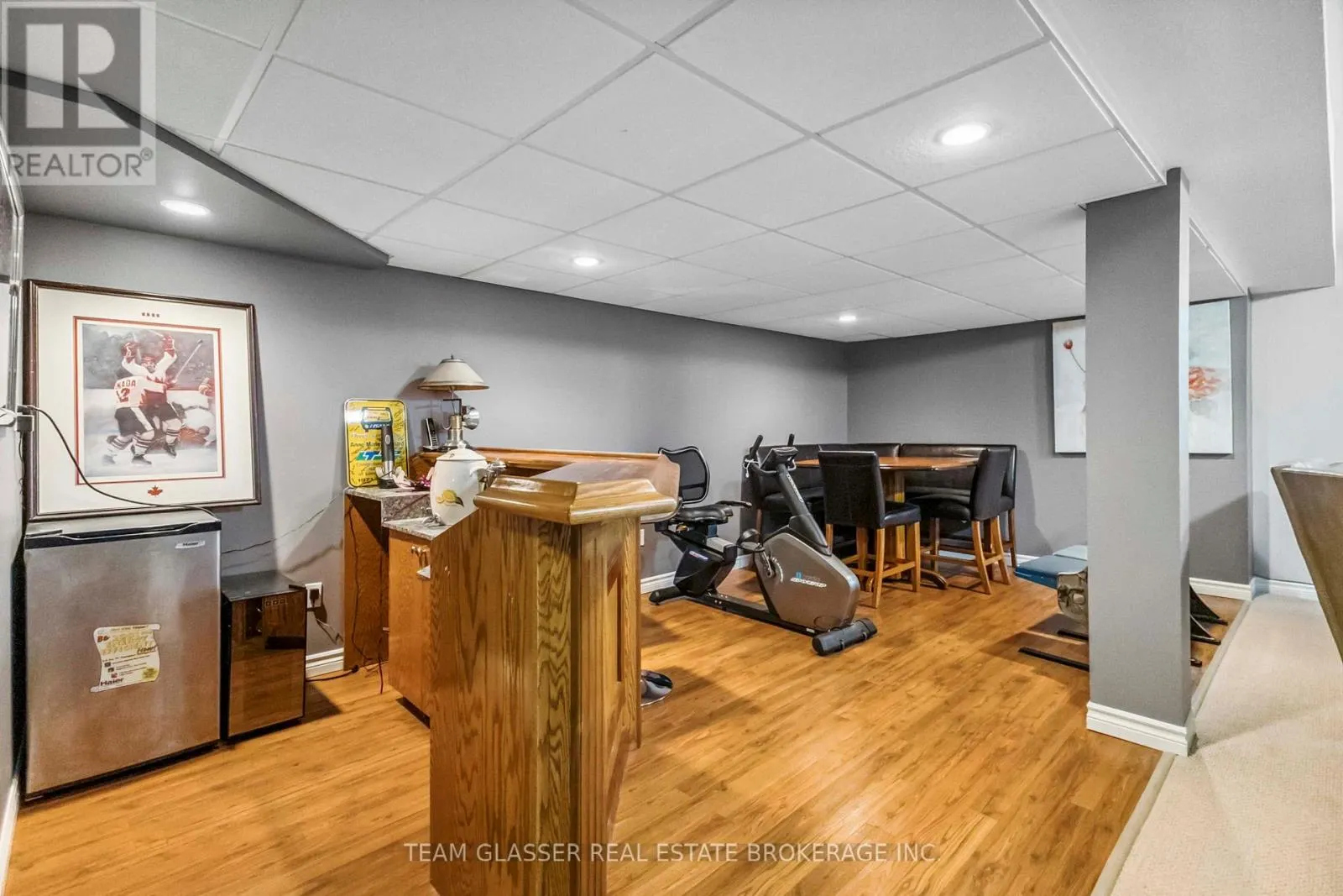 5 - 5 FOXHOLLOW DRIVE, #5