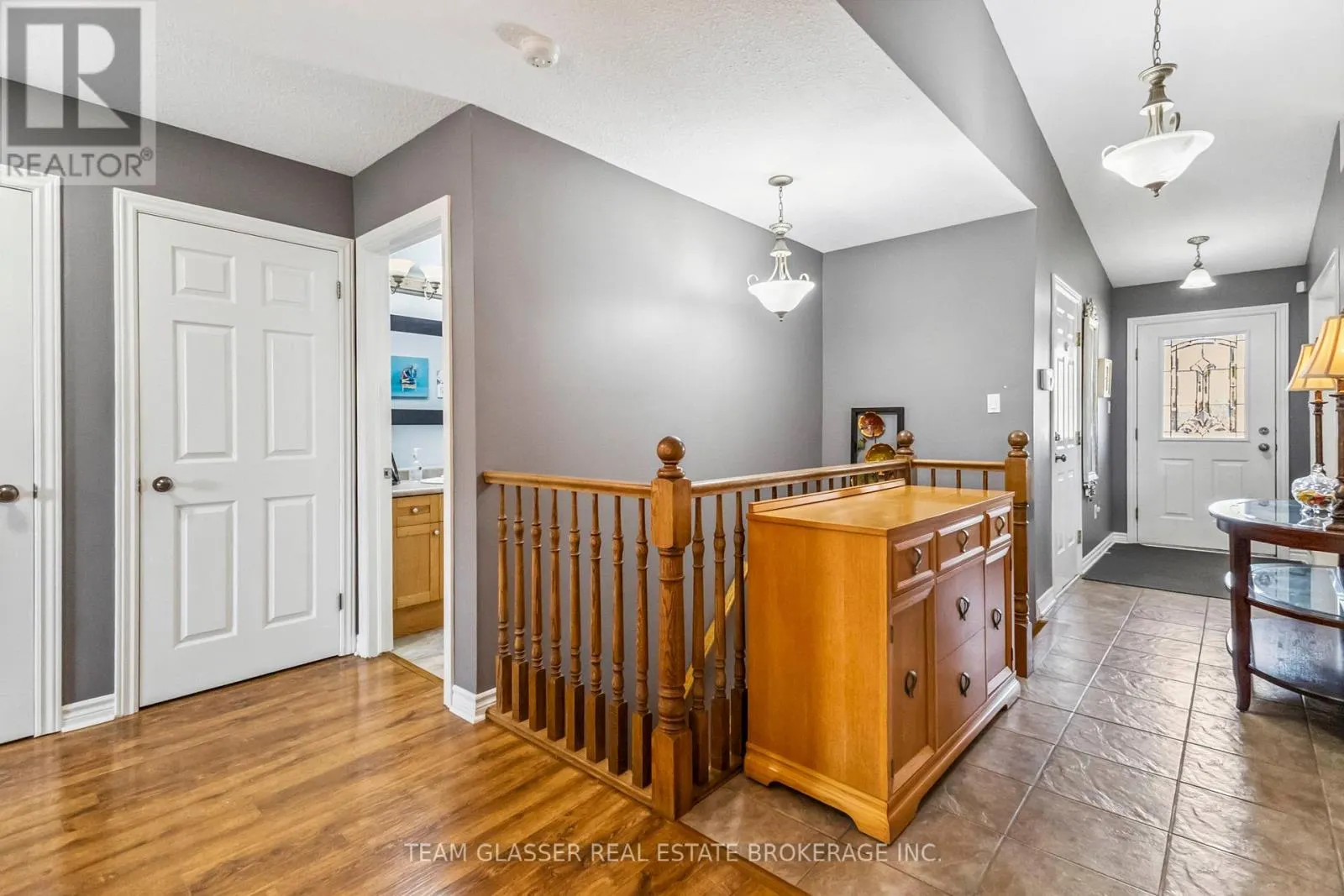 5 - 5 FOXHOLLOW DRIVE, #5