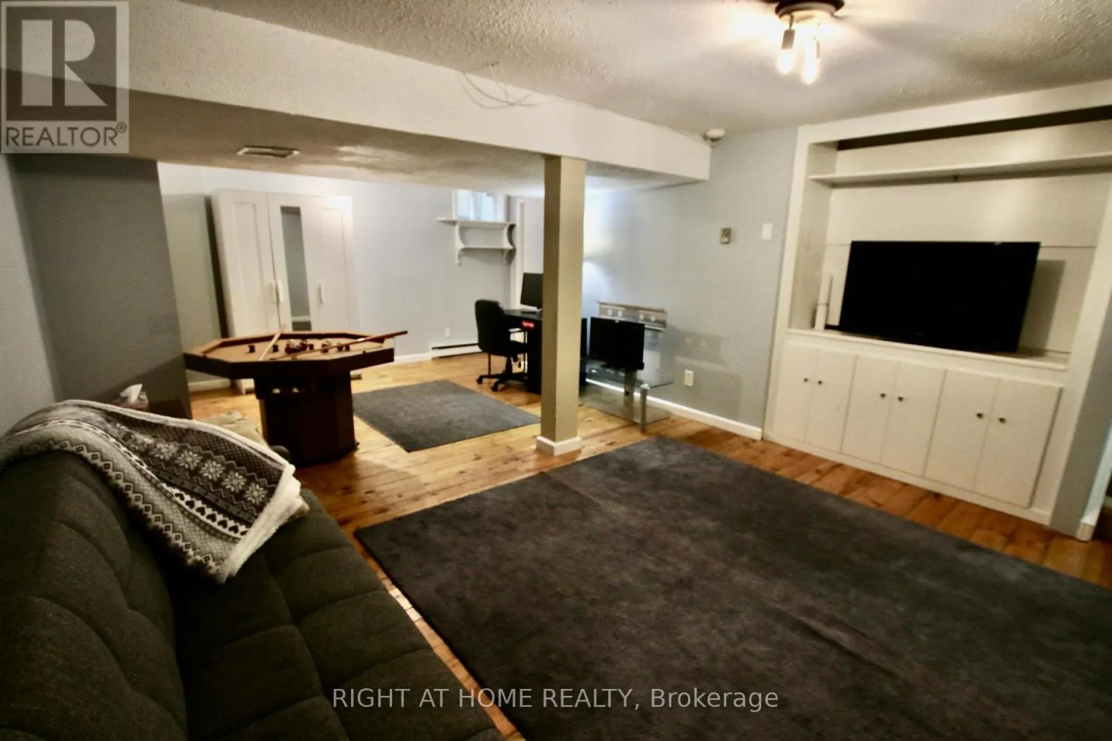 159 DUNLOP CRESCENT