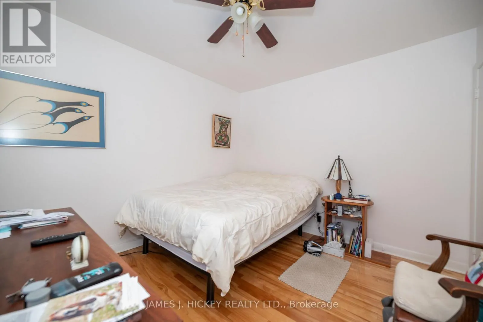 8 TWEEDSMUIR PLACE