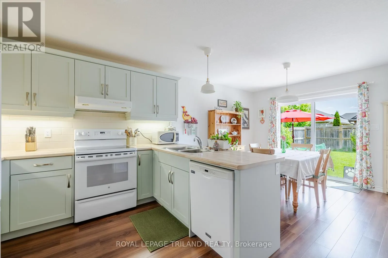 31 ACORN TRAIL