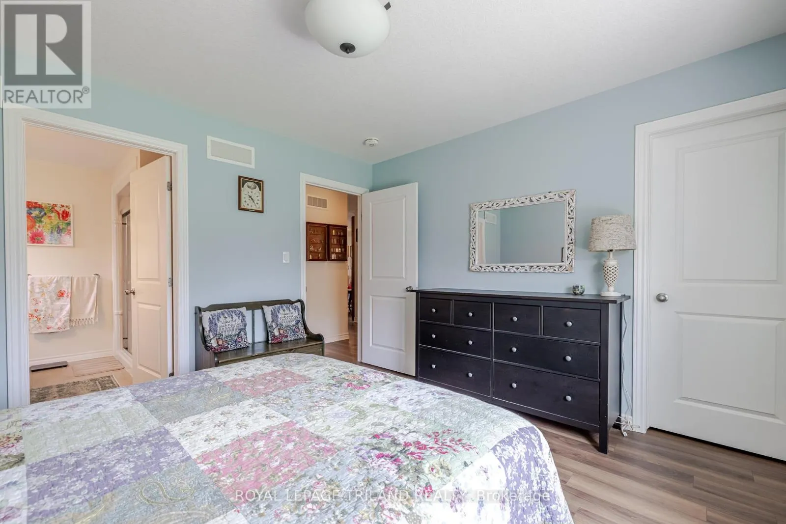 31 ACORN TRAIL