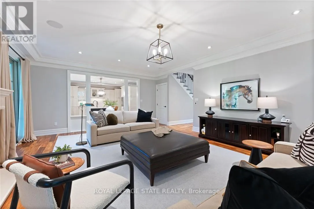 84 JERSEYVILLE ROAD W
