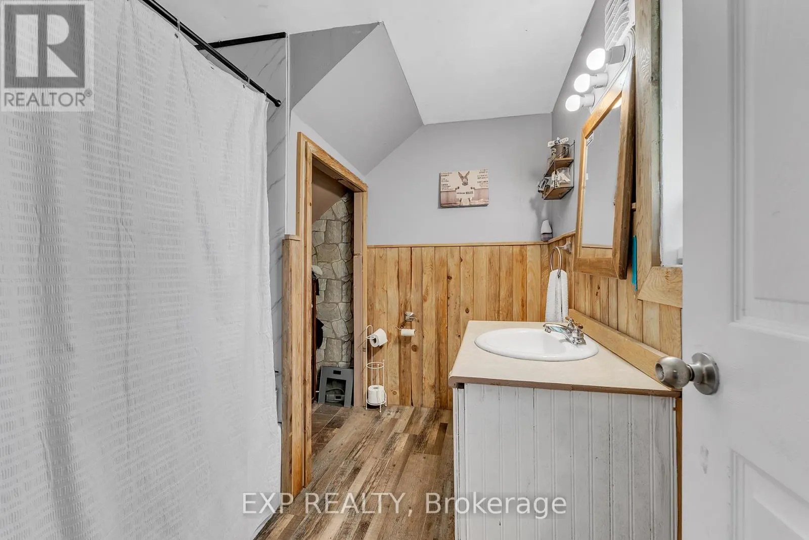 113 PLEASANT DRIVE