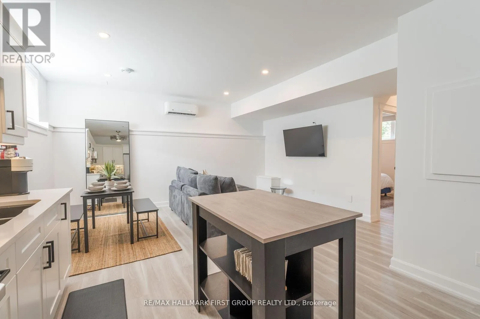 21 HOPE STREET N