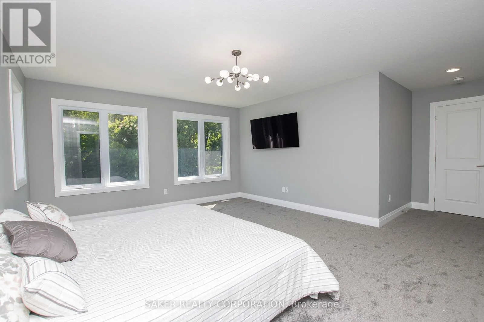 2205 LOCKWOOD CRESCENT