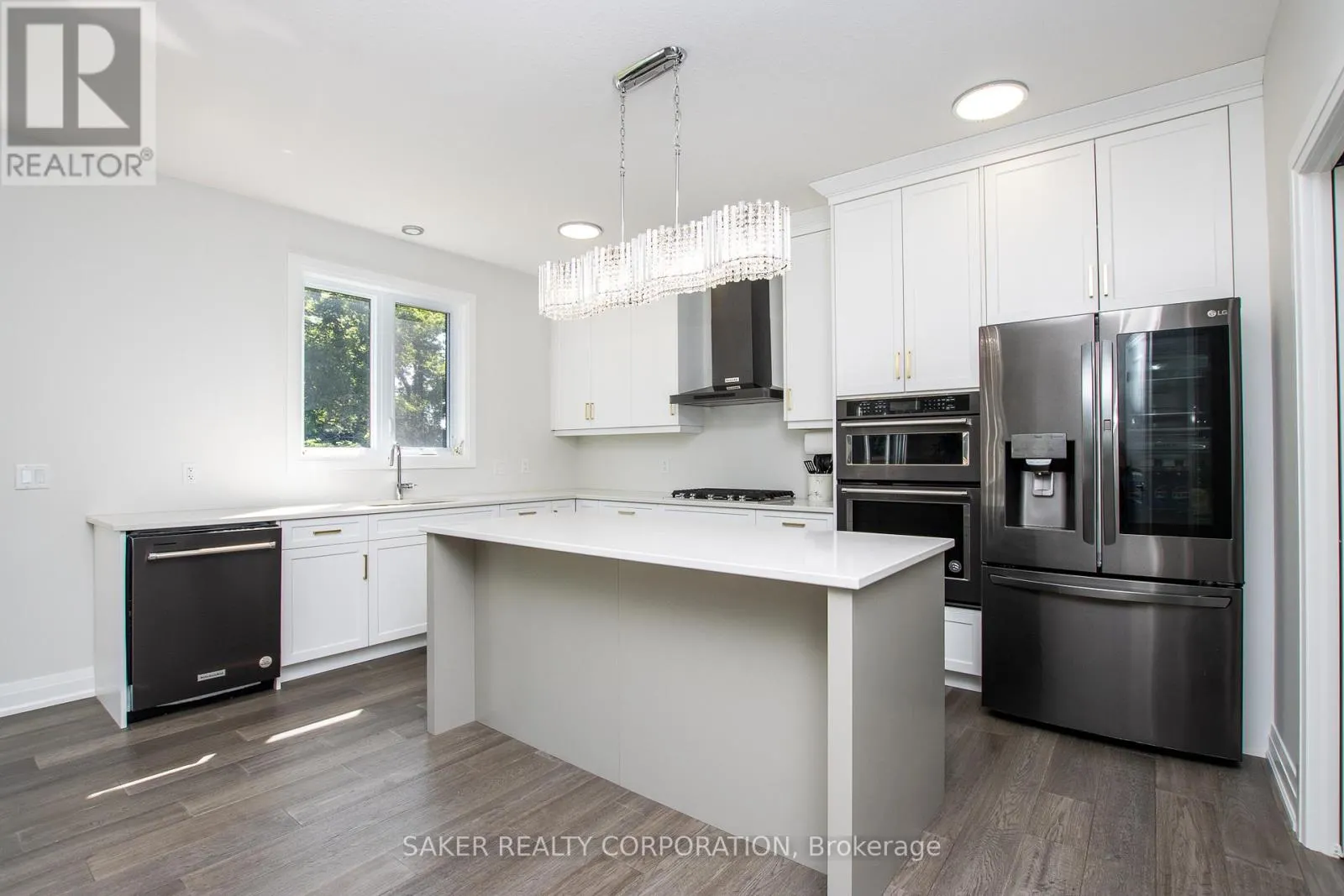 2205 LOCKWOOD CRESCENT