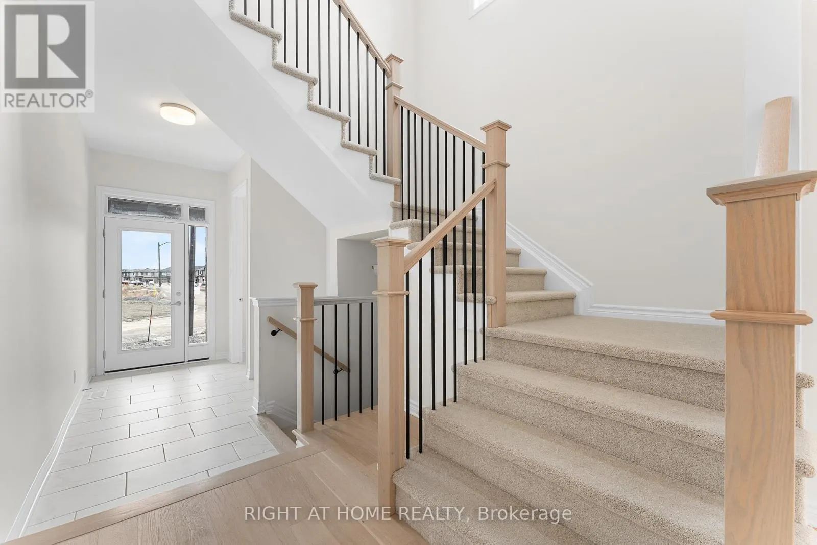 118 LUMEN PLACE