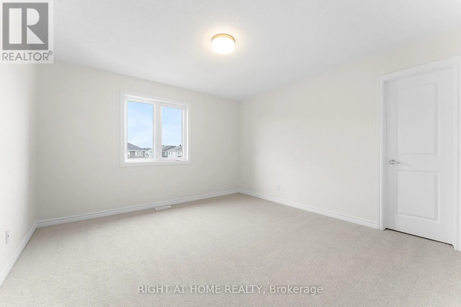 118 LUMEN PLACE