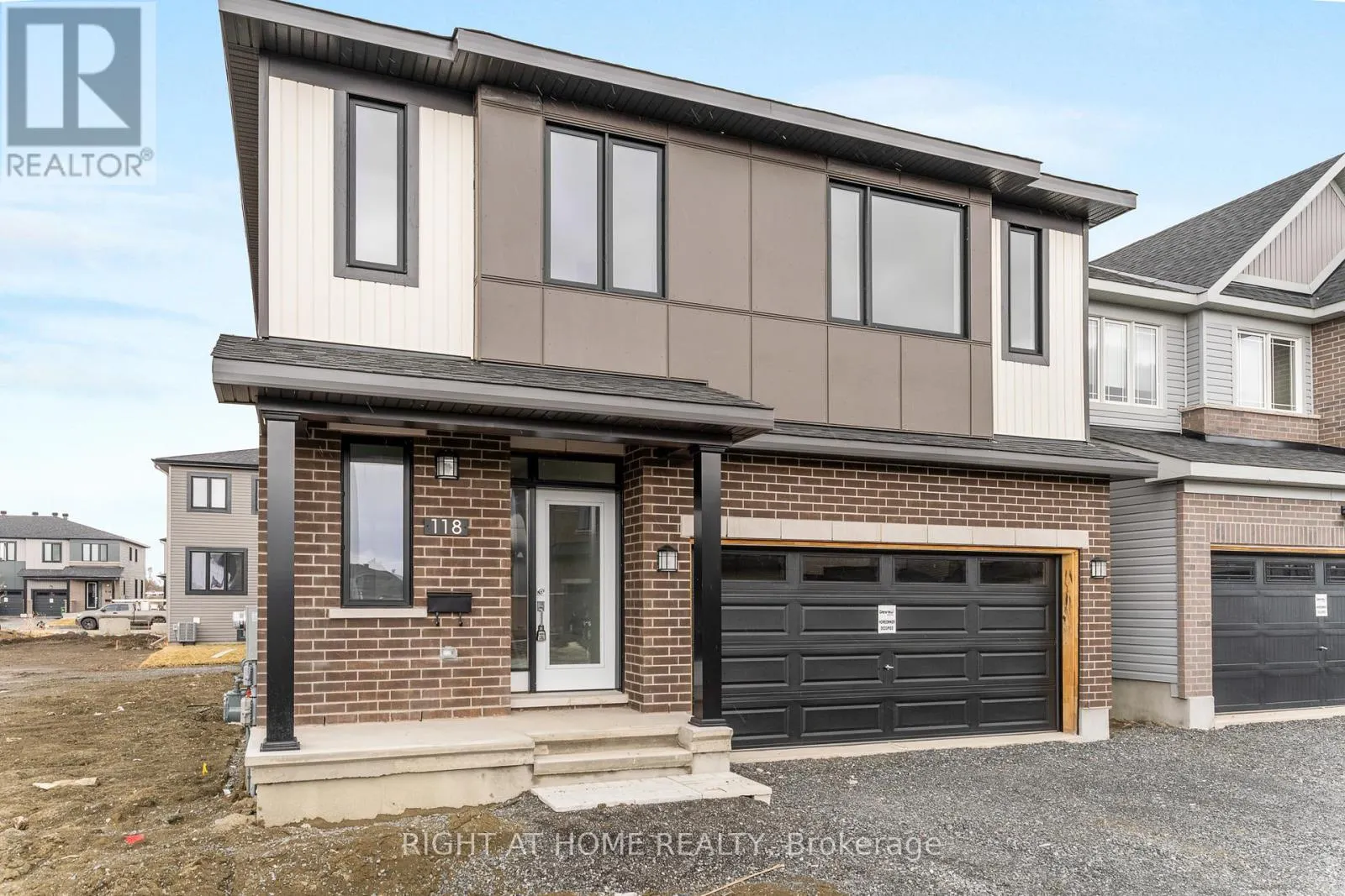 118 LUMEN PLACE