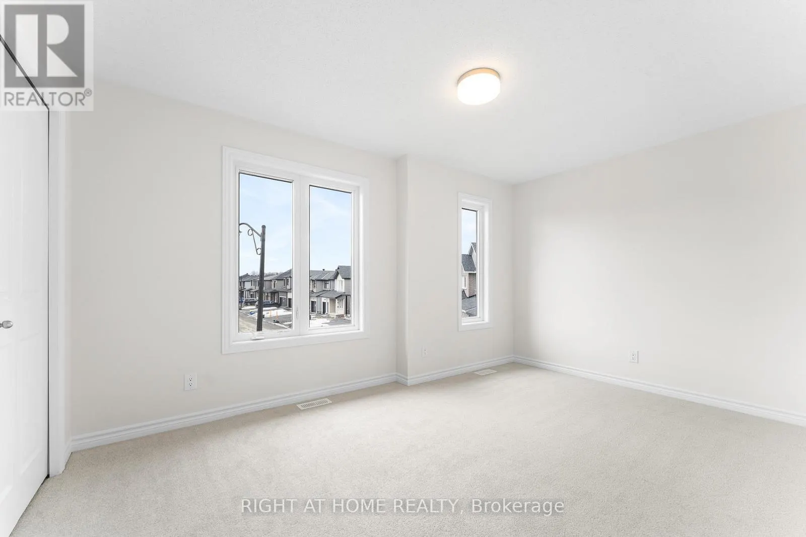 118 LUMEN PLACE